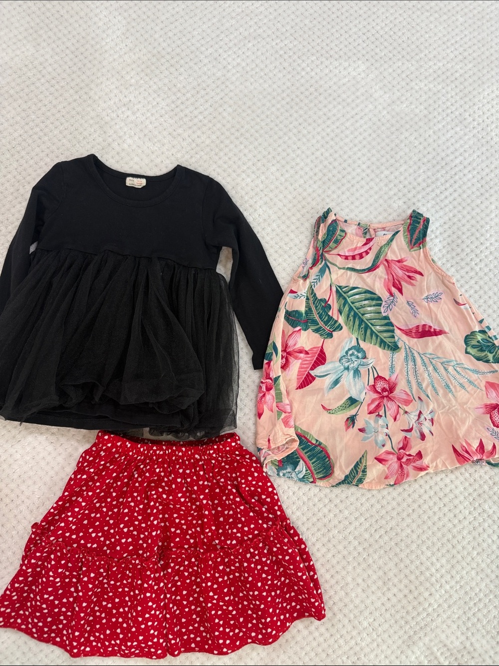 Girls 3-Piece Outfit: Black Tulle Top, Floral Tank, Red Heart Skirt